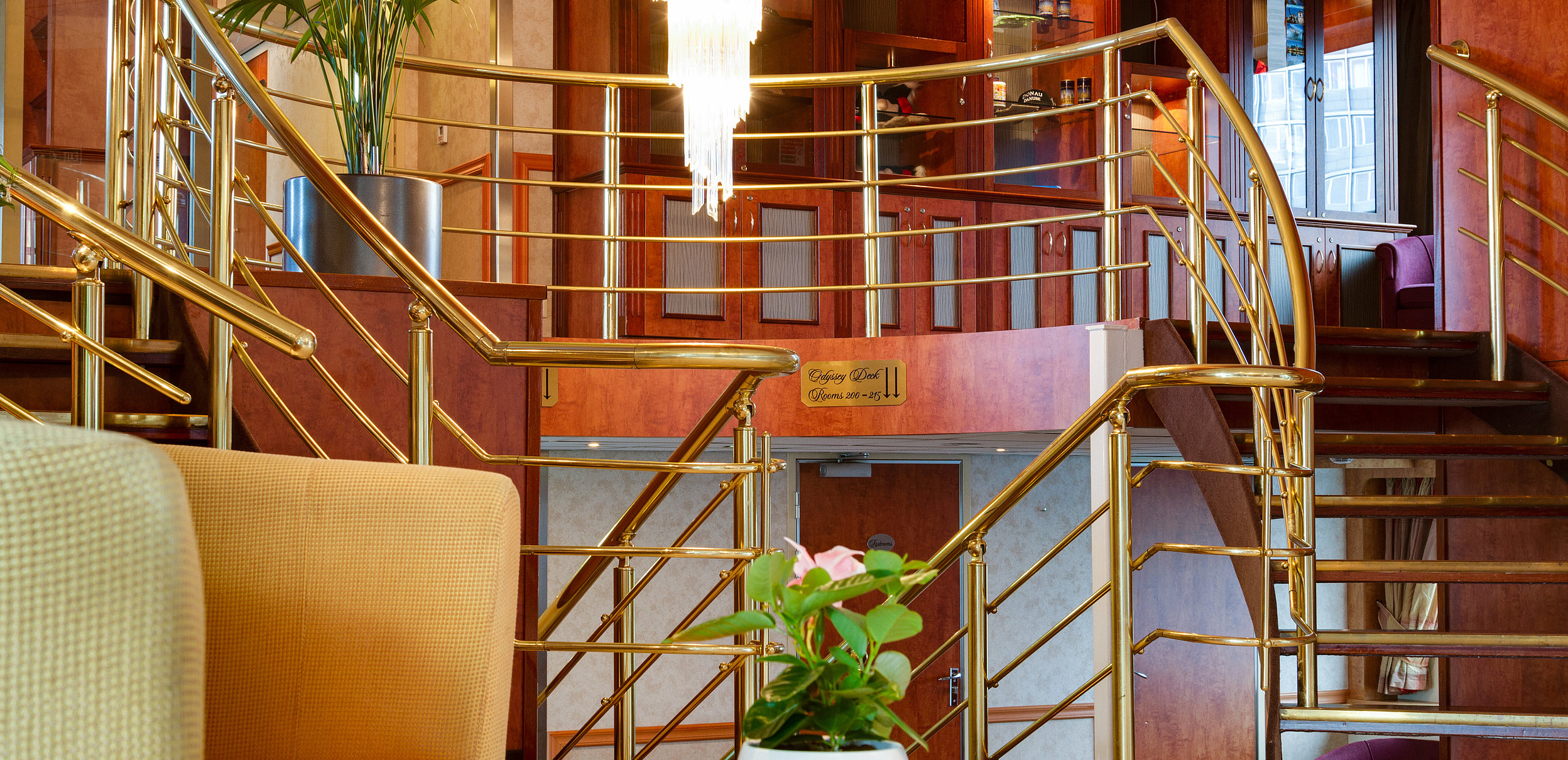 Barge Fortuna for bike and boat tours Cycletours