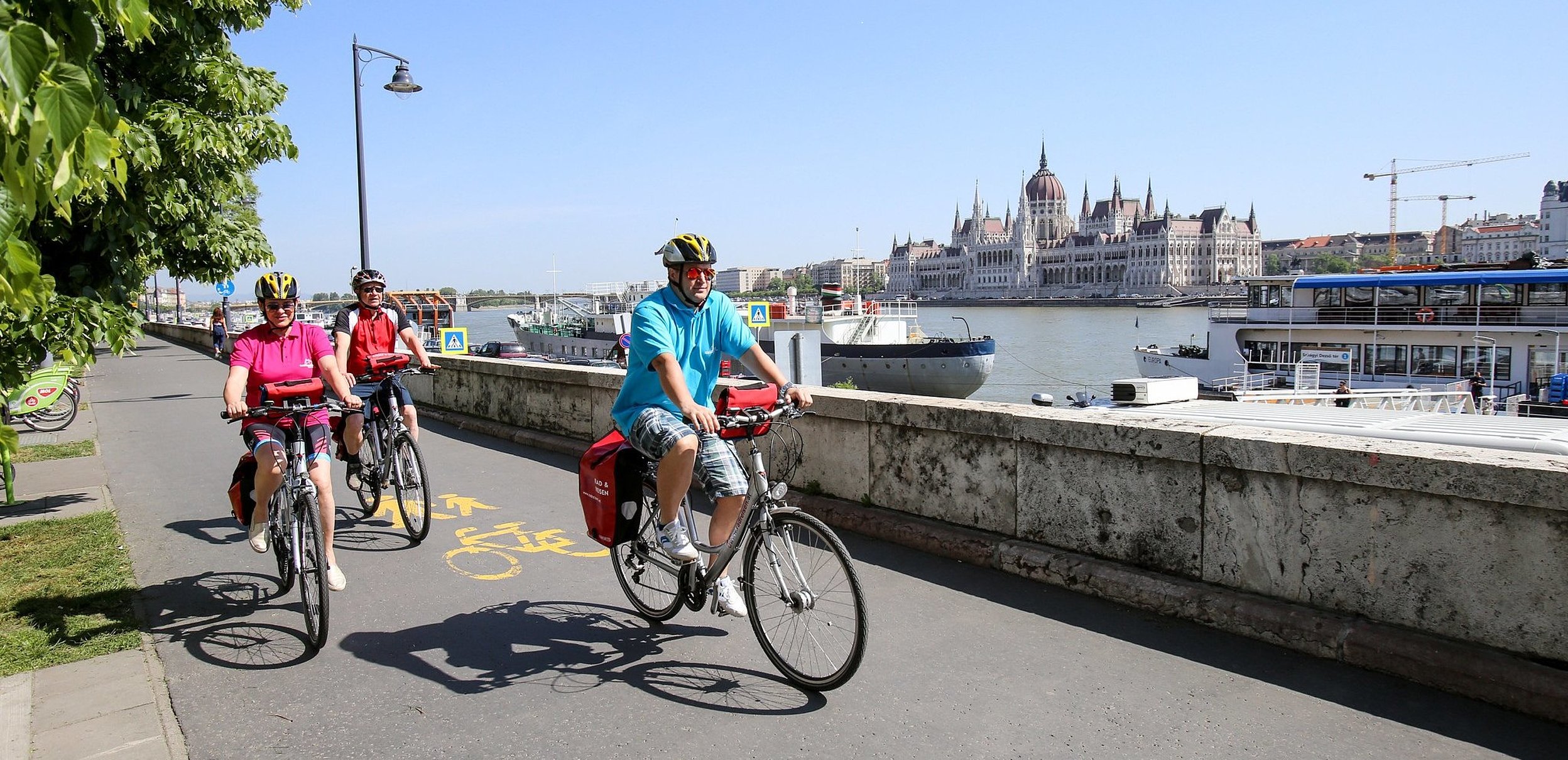 Cycling holiday Vienna to Budapest Cycletours